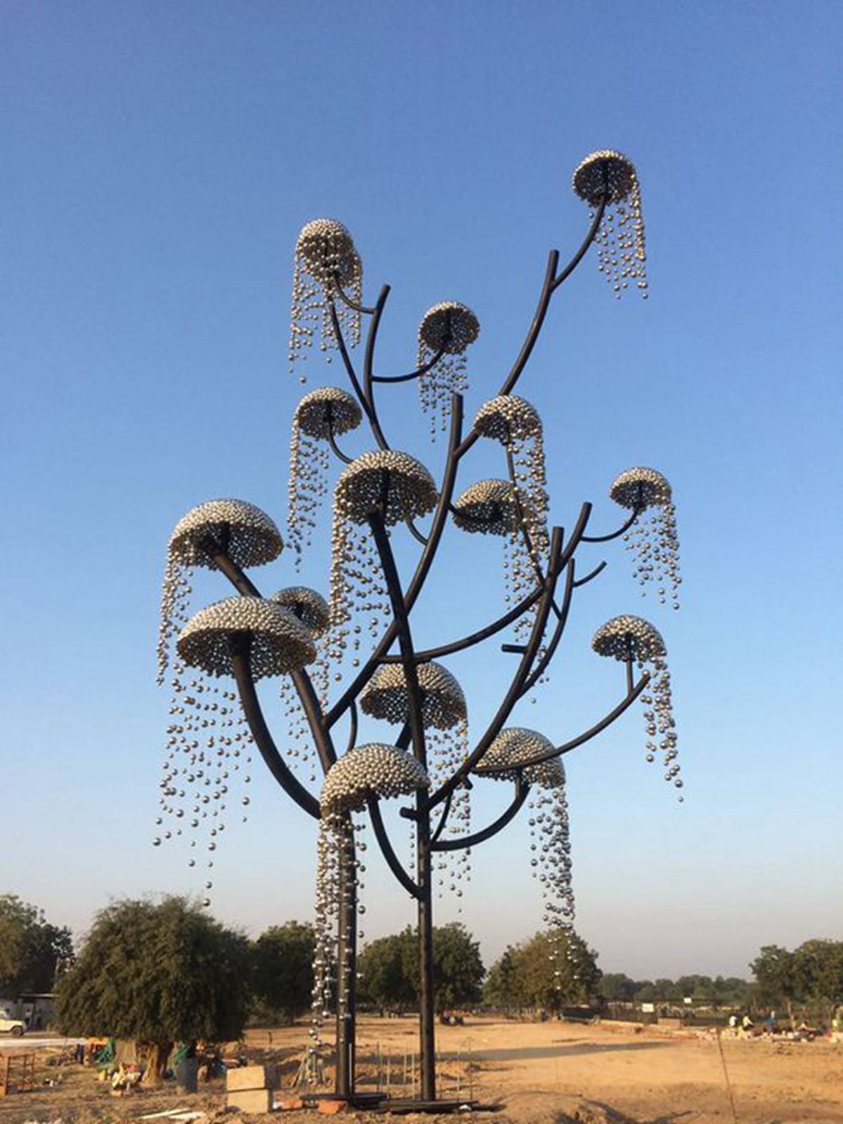 metal tree sculpture for sale (3)