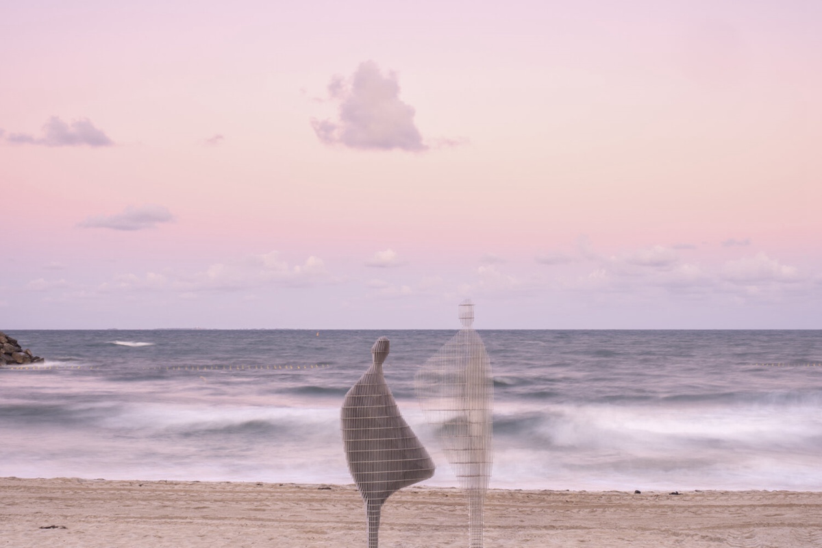 stainless steel seaside sculpture (7)