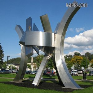 large metal sculpture (2)