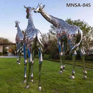 life size animal sculpture (1)