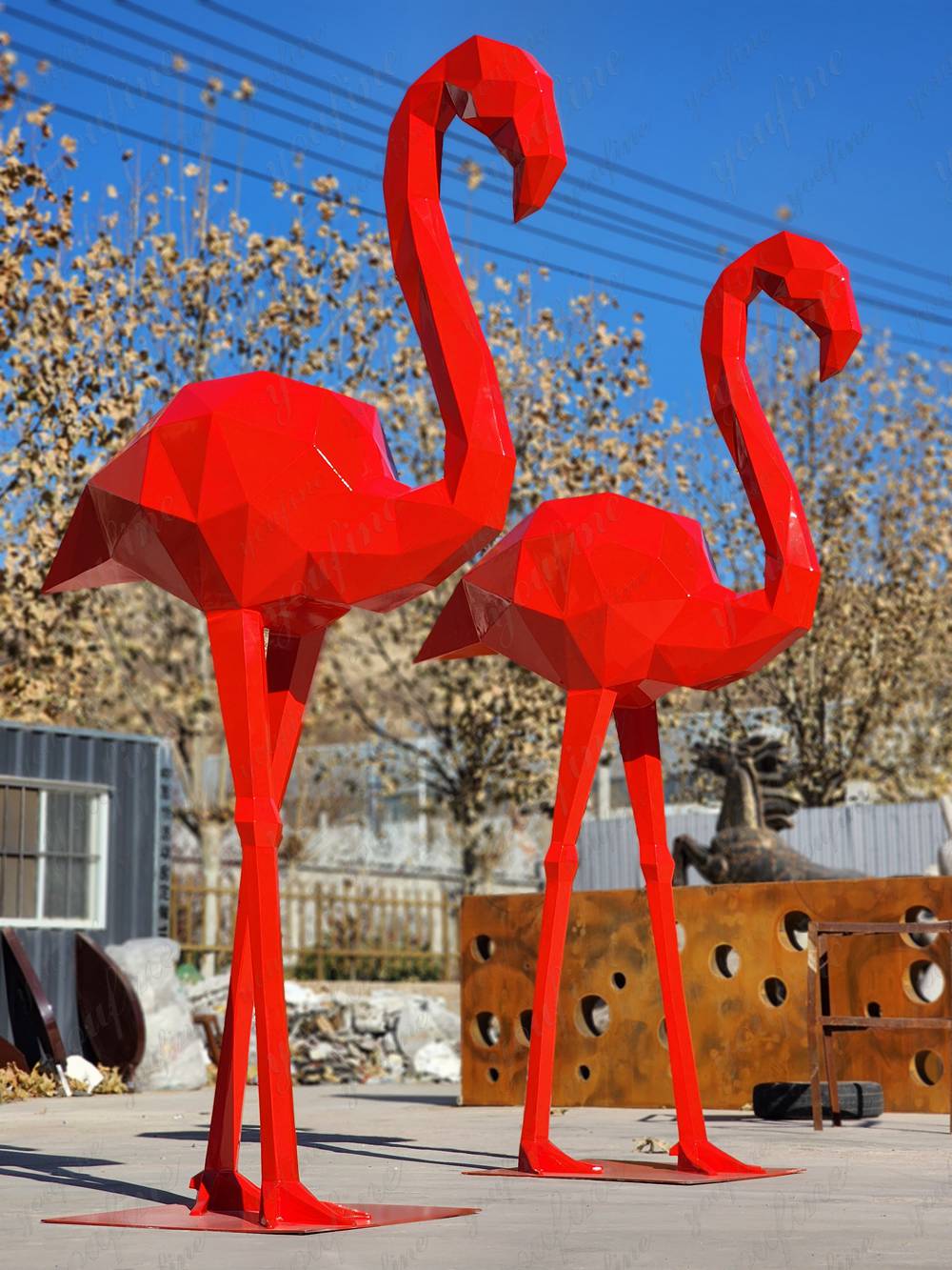 metal flamingo statue (2)