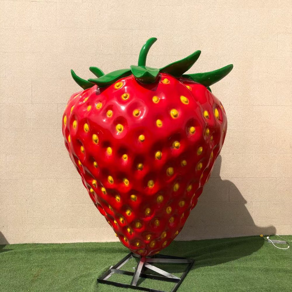 strawberry sculpture  (3)