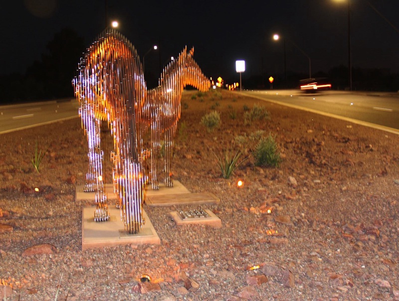 stainless steel horse sculpture (1)